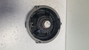 Audi Q3 8U Altavoz de la puerta trasera 8R0035411