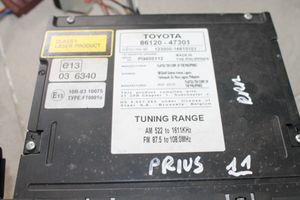 Toyota Prius (XW30) Unité principale radio / CD / DVD / GPS 8612047301