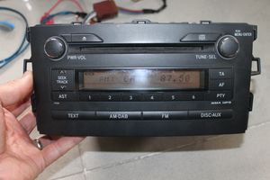 Toyota Auris 150 Unité principale radio / CD / DVD / GPS 8612002A50
