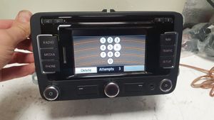 Volkswagen Tiguan Unité principale radio / CD / DVD / GPS 3C8035279B