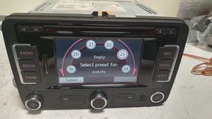 Volkswagen Multivan T5 Radio/CD/DVD/GPS-pääyksikkö 3C0035279