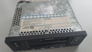 BMW 7 E38 Radio / CD/DVD atskaņotājs / navigācija 8352863