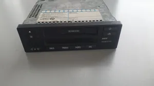 BMW 7 E38 Radio / CD/DVD atskaņotājs / navigācija 8352863