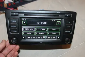 Skoda Octavia Mk2 (1Z) Radio / CD-Player / DVD-Player / Navigation 1Z0035156M