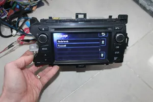 Toyota Yaris Panel / Radioodtwarzacz CD/DVD/GPS 861400D050