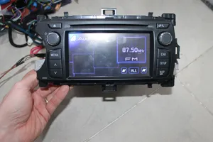 Toyota Yaris Panel / Radioodtwarzacz CD/DVD/GPS 861400D050