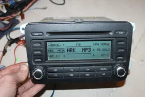 Volkswagen Golf Plus Radio / CD/DVD atskaņotājs / navigācija 1K0035186P