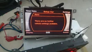 Audi A4 Allroad Monitor / wyświetlacz / ekran 8T0919603E