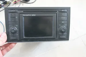 Audi A4 S4 B6 8E 8H Unità principale autoradio/CD/DVD/GPS 8E0035192B