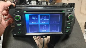 Toyota Yaris Radio/CD/DVD/GPS-pääyksikkö 861400D050