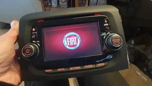 Fiat 500L Radio/CD/DVD/GPS-pääyksikkö 07355944710