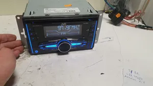 Suzuki Grand Vitara I Radio/CD/DVD/GPS-pääyksikkö JVC