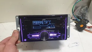 Suzuki Grand Vitara I Radio / CD/DVD atskaņotājs / navigācija JVC