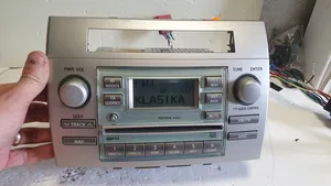 Toyota Corolla Verso AR10 Radio / CD/DVD atskaņotājs / navigācija 861200F010