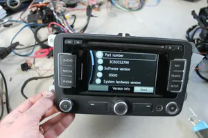 Volkswagen PASSAT B7 Radio/CD/DVD/GPS head unit 3C8035279R