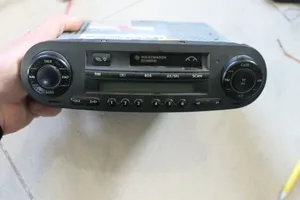 Volkswagen New Beetle Radio/CD/DVD/GPS-pääyksikkö 1C0035186