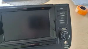 Volkswagen Golf VII Radio/CD/DVD/GPS head unit 5G0919605D