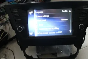 Toyota Avensis T270 Radio/CD/DVD/GPS-pääyksikkö 8614005200