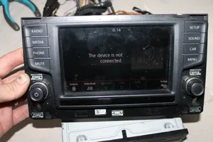 Volkswagen Golf VII Panel / Radioodtwarzacz CD/DVD/GPS 3G0919605