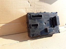 Renault Modus Module confort 8201054129