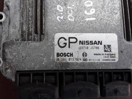 Nissan X-Trail T31 Centralina/modulo del motore 0281013874