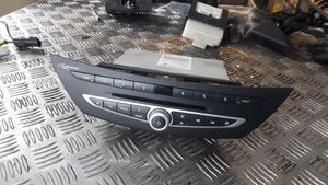 Renault Laguna III Panel / Radioodtwarzacz CD/DVD/GPS 281150017R