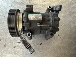 Nissan Juke I F15 Ilmastointilaitteen kompressorin pumppu (A/C) 8200953359
