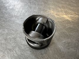 Opel Vivaro Piston 080340