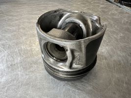 Opel Vivaro Piston 080340