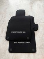 Porsche Macan Car floor mat set 