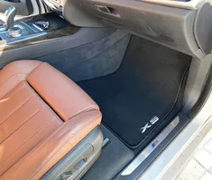 BMW X5 E53 Kilimėlių komplektas 