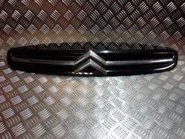 Citroen Xsara Picasso Grille calandre supérieure de pare-chocs avant 9650059677