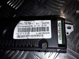 Citroen C3 Monitor / wyświetlacz / ekran 96597970XT