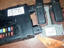 Fiat Grande Punto Komputer / Sterownik ECU i komplet kluczy 00517954300