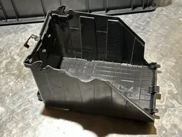 Citroen DS4 Dangtis akumuliatoriaus dėžės 9687472580