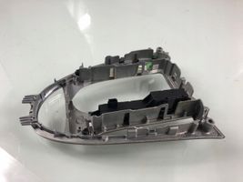 Mercedes-Benz CLS C219 Rivestimento in plastica cornice della leva del cambio 