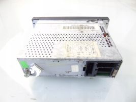 Audi A2 Radio / CD/DVD atskaņotājs / navigācija 8Z0035152A