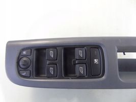 Volvo V50 Interruttore di controllo dell’alzacristalli elettrico 8679473