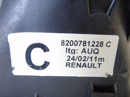 Renault Wind Vaihteenvalitsimen verhoilu 8200781228C