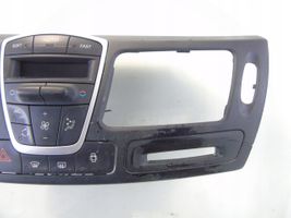 Renault Laguna III Panel klimatyzacji 275100002R