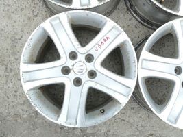 Suzuki Grand Vitara II Felgi aluminiowe R17 