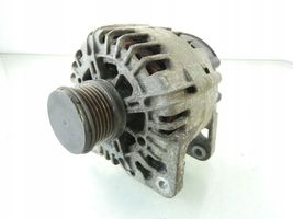 Renault Megane III Generatore/alternatore 231000026R