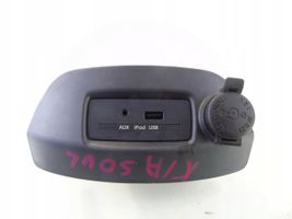 KIA Soul Connettore plug in USB 247462K100