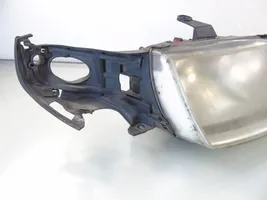 Saab 9-5 Lampa przednia 