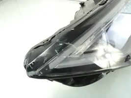 Audi A3 8Y Lampa przednia 8Y0941011A