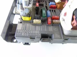 Peugeot Partner Galios (ECU) modulis 9807028880