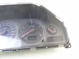 Volvo V70 Speedometer (instrument cluster) 9499668