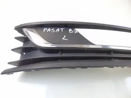 Volkswagen PASSAT B7 Front fog light trim/grill 3AA853665