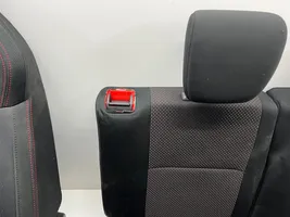 Suzuki Swift Istuimien ja ovien verhoilusarja 