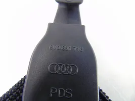 Audi A1 Inne elementy wykończenia bagażnika 8V0861716